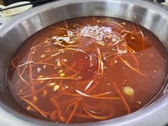 -周良天山牛杂城(天山路总店)