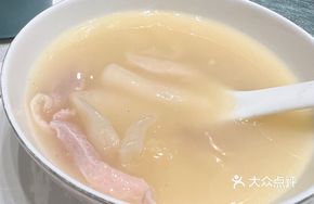 Braised Chicken with Fish Maw Soup