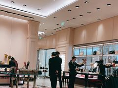 -Gucci(重庆IFS店)