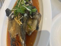 -万龙洲海鲜(大兴绿地缤纷城店)