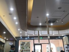 -吉野家(成都时代奥莱店)