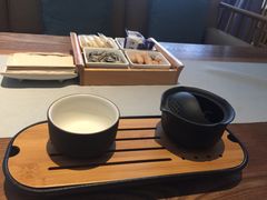 餐具摆设-苗品记茶馆(时代天街D馆店)