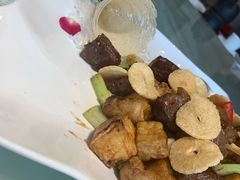 九层塔鹅肝牛柳粒-荣粤酒家·融合粤菜