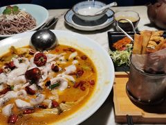 -周渝食惦·酸菜鱼精致川菜(横岗店)