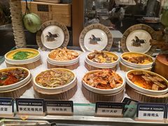 -钱小奴海鲜自助黑金店(杭州滨江龙湖店)