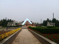 -上海市龙华烈士陵园