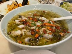 港丽酸菜鱼-港丽餐厅(高德置地店)