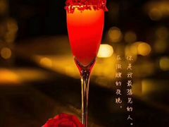 烈焰红唇-胡桃里音乐酒馆(石家庄店)