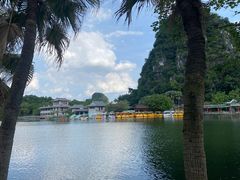 -星湖旅游景区七星岩