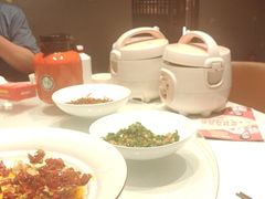 -阿瓦山寨·湘菜现炒·剁椒鱼头王(咸阳总店)