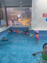 -子木乐园婴儿游泳馆(水晶港店)