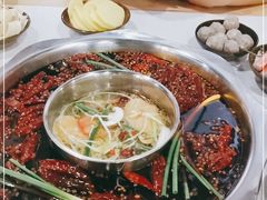 -正贰捌经重庆老火锅(建设路店)
