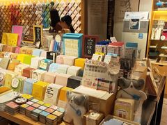 -猫的天空之城概念书店(苏州诚品店)