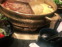 -湊湊火锅·茶憩(打浦桥日月光店)