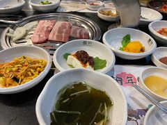 -本家韩国烤肉(财富大厦店)