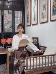 -懿沉香中式嫁衣礼服秀禾服龙凤褂马来褂旗袍总店