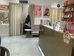 -海马体照相馆(万菱汇店)