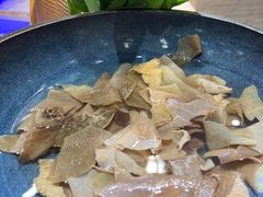 -锤头鲨毛肚海鲜烤肉自助餐厅(国购广场店)
