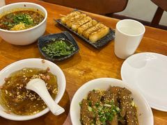 成都冷锅串串香-付小姐在成都(中山公园店)