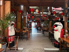 -Naughty Nuri’s Phuket