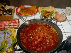 -旧街市鲜货老火锅(大光路店)