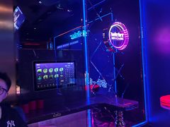 -温莎KTV(珠江路店)