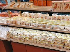 -沪上阿姨·臻选茶饮(上海环球港店)
