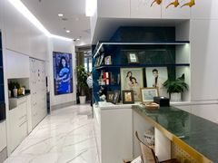 -海马体照相馆(环贸iapm大师爱情店)