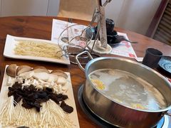 -八宝牛潮汕鲜牛肉火锅(净月店)
