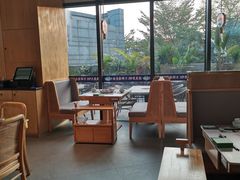 靠窗位-马家斑.鲜鱼火锅(松湖万科店)