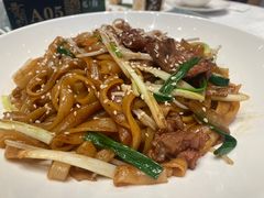 -景月阁空中食府(希尔顿酒店)
