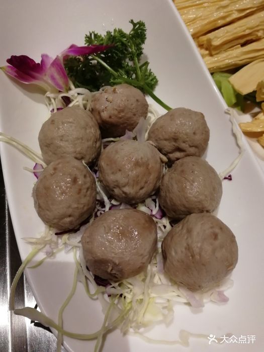 聚焦鲜牛肉潮汕火锅-牛肉丸图片-北京美食-大众点评网