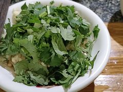 -杨肥肠火锅大排档(火车站花园店)