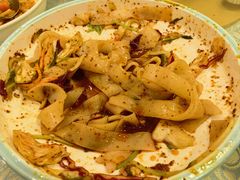 石河子凉皮-巴扎美食·新疆菜·西域歌舞表演餐厅(新疆大厦店)