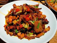 -吃饭皇帝大土家民族菜(正大广场店)