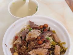 -阿阳牛腩腌面店