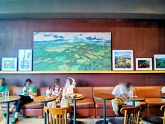 大堂-星巴克(泰安万达店)