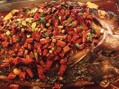 -鸣记脆皮烤鱼(岐山路店)