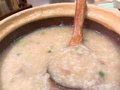 潮界生滚牛肉粥-潮界(虹桥新天地店)