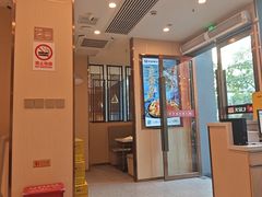 -七欣天香辣蟹火锅(闵行浦江欢乐颂店)