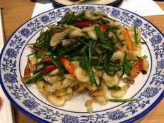 -临界音乐酒馆·小龙虾·江湖菜(华熙LIVE·鱼洞店)