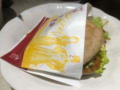 -一叶一世界·素食餐厅(锦华万达店)