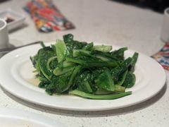 -肥仔文澳门猪骨煲(南京西路店)