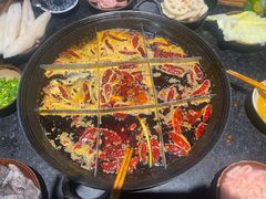 -利姐牧牛匠老火锅(兰花店)