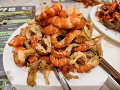 -金马门国际美食百汇(珞喻路店)