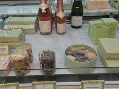 -ladurée(戴高乐机场T 2F店)