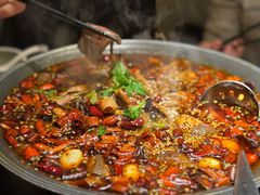 -麻六记(凤凰汇店)