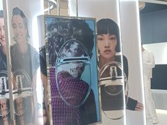 -Chanel(德基广场店)