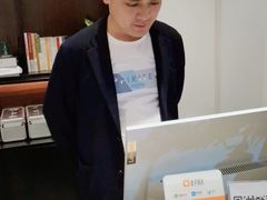 -小邓专业采耳馆(延安西路店)