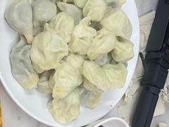 -孖妹上肉饺子馆